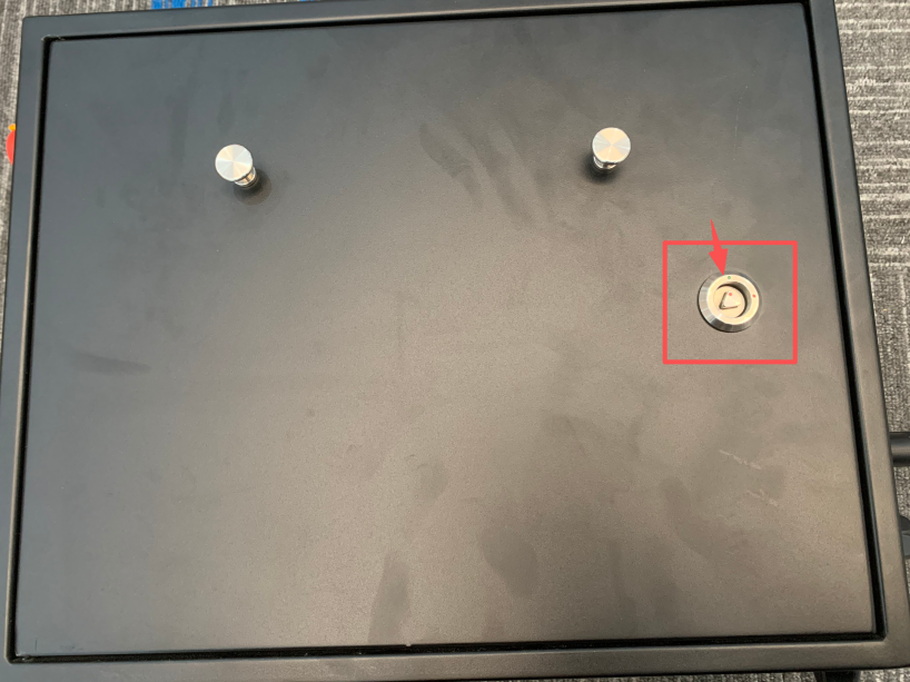 control_cabinet_side_door.png