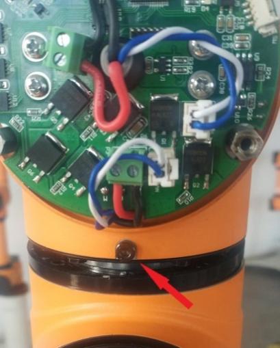module14_j6_limit_screw_removal.png