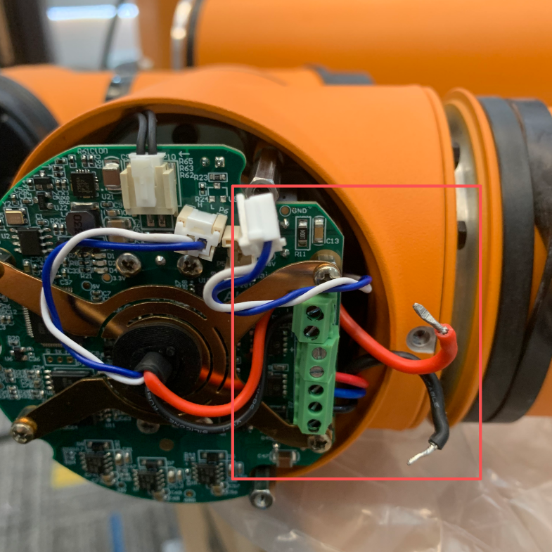 module17_j4_j5_power_wire_disconnect.png
