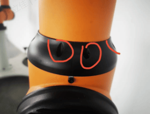 module25_decor_ring_screw_removal.png