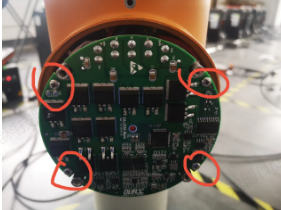 module25_rear_cover_screws_before.png