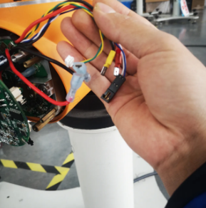 module25_upper_arm_wire_disconnect.png